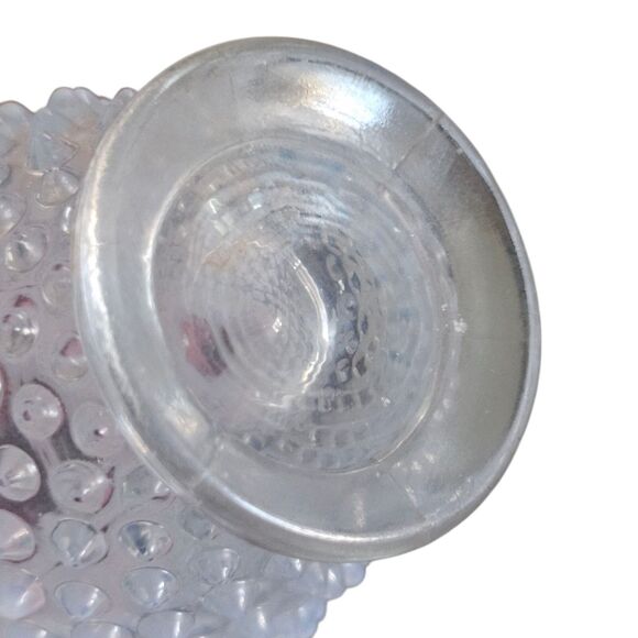 Vintage Fenton Bud Vase 3.75 Inch White Opalescent Ruffle Edge Hobnail - Picture 6 of 7